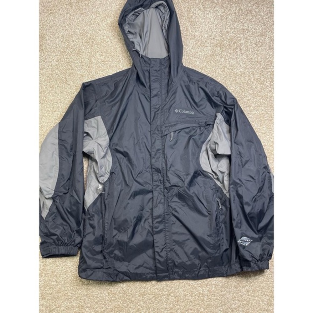 Columbia OMNI-TECH‎ Hooded Light Weight Rain Jacket Black Grey Packable Médium